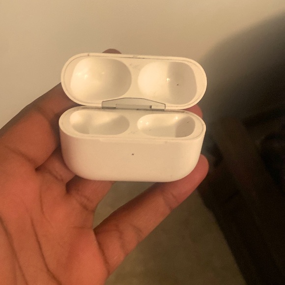 Air pod case pro case only
